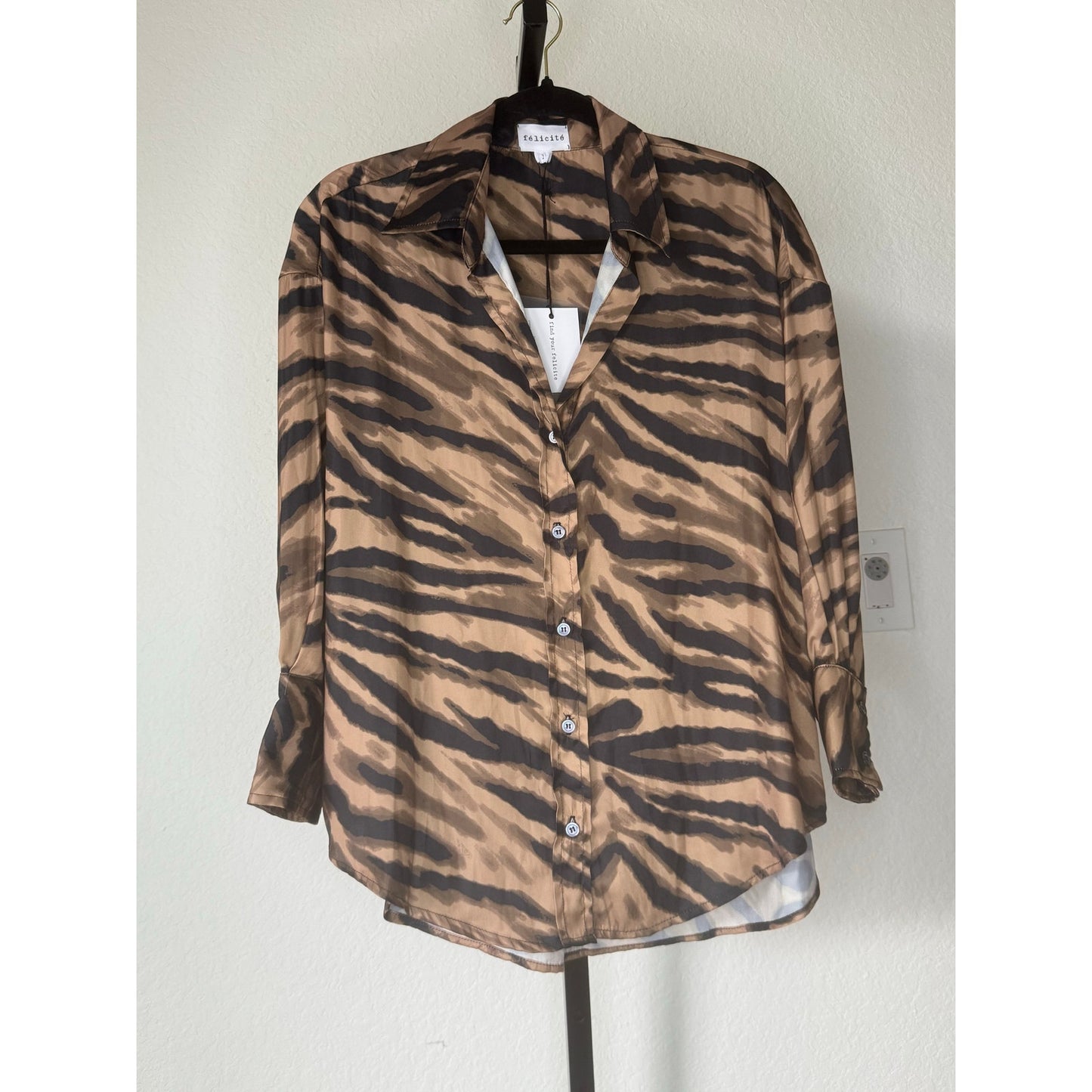 NWT Félicité Tiger Print Long Sleeve Shirt, Cami Tank and Pant Set Brown/Black 1