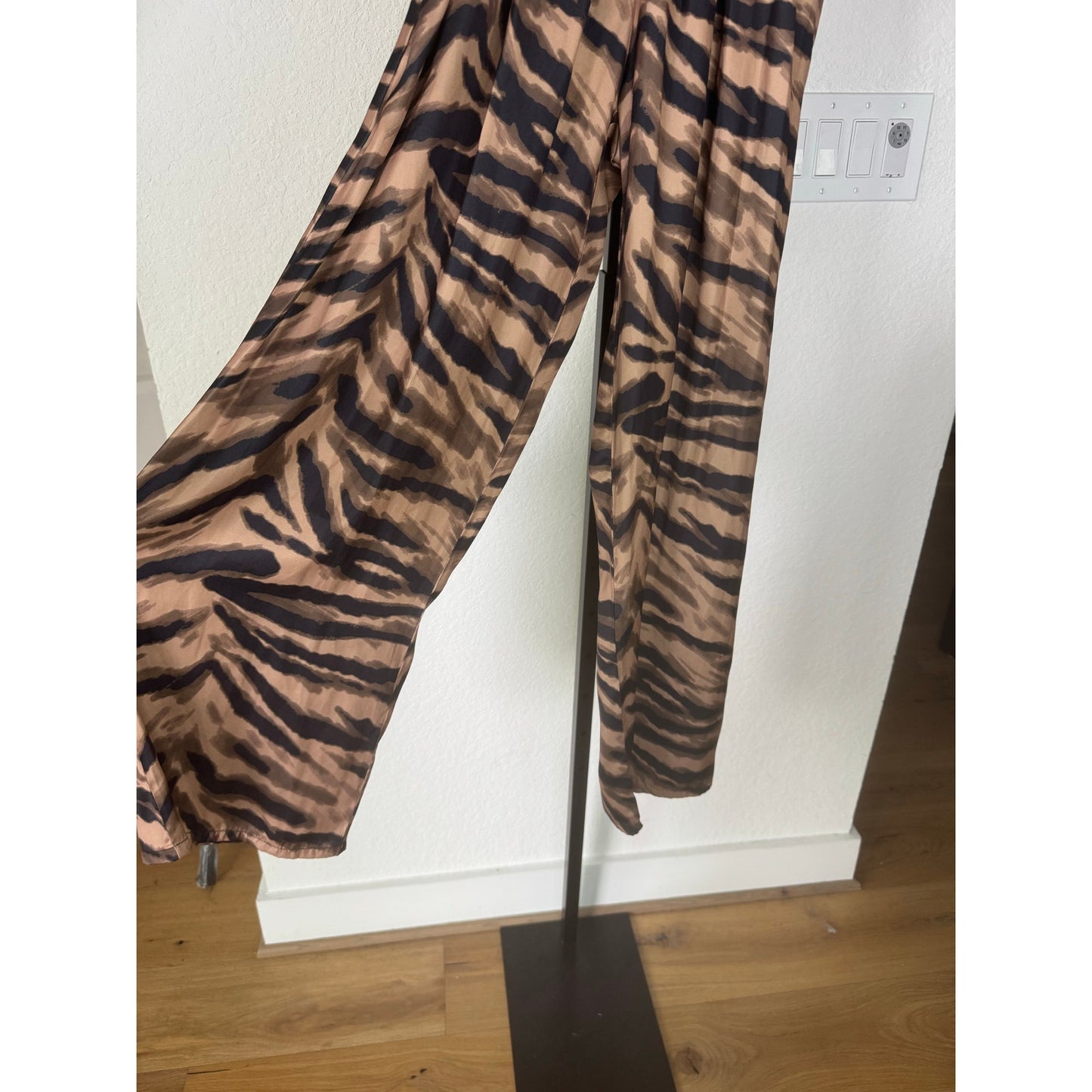 NWT Félicité Tiger Print Long Sleeve Shirt, Cami Tank and Pant Set Brown/Black 1